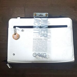 PKG BRAND Macbook Pro Laptop Bag Sleeve 15" Outer Pocket White Vinyl Black Trim